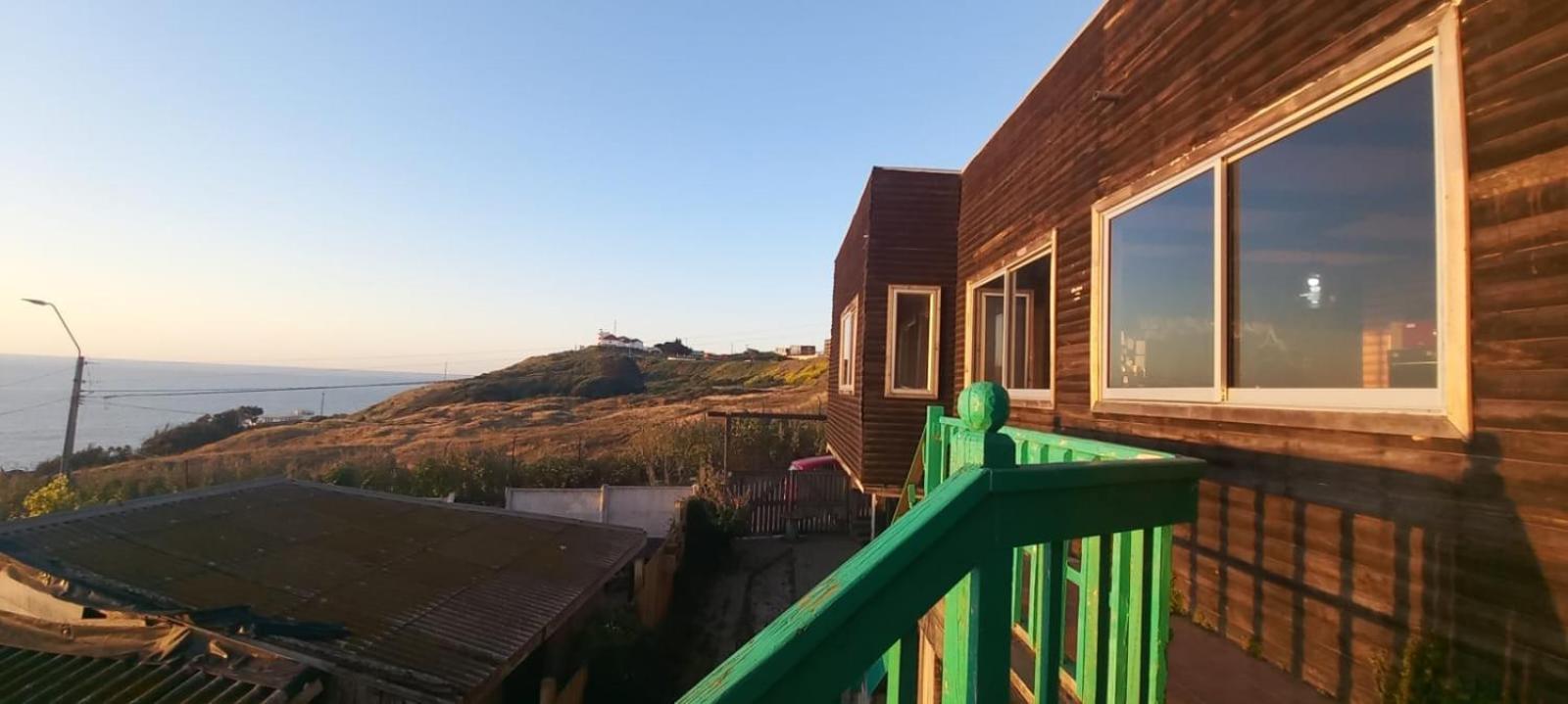 Отель Hostal El Faro Сан-Антонио Экстерьер фото